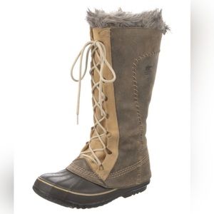 Sorel Cate the Great beige brown tan leather winter boot - excellent condition